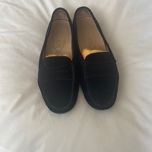 Tod’s Gommino Black Suede Druving Shoes Size 9/39